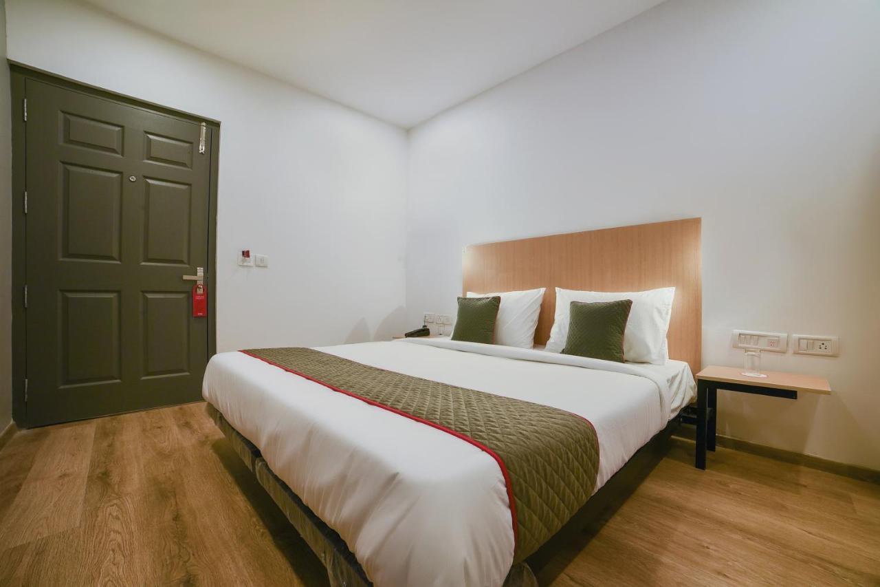 Townhouse Chic 364 Richmond Road Near Cubbon Park Hotell Bangalore Exteriör bild