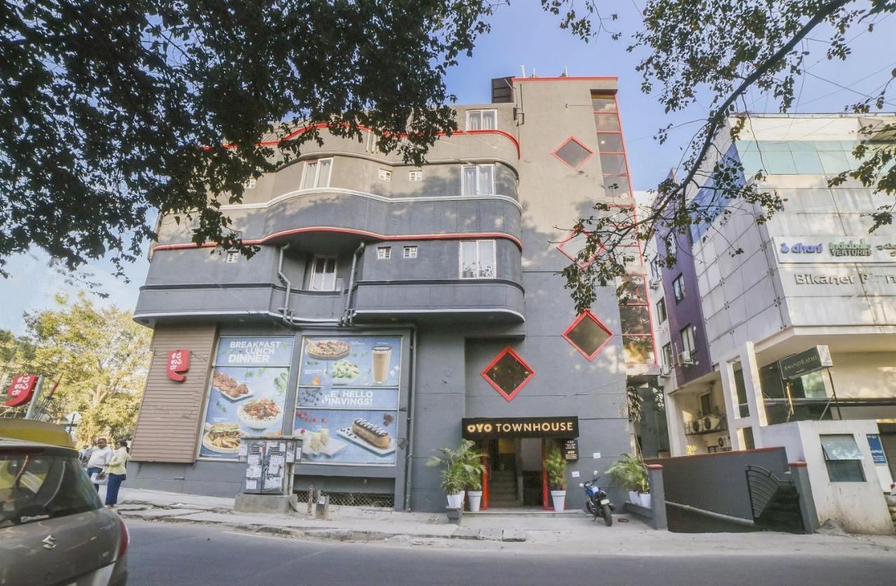 Townhouse Chic 364 Richmond Road Near Cubbon Park Hotell Bangalore Exteriör bild